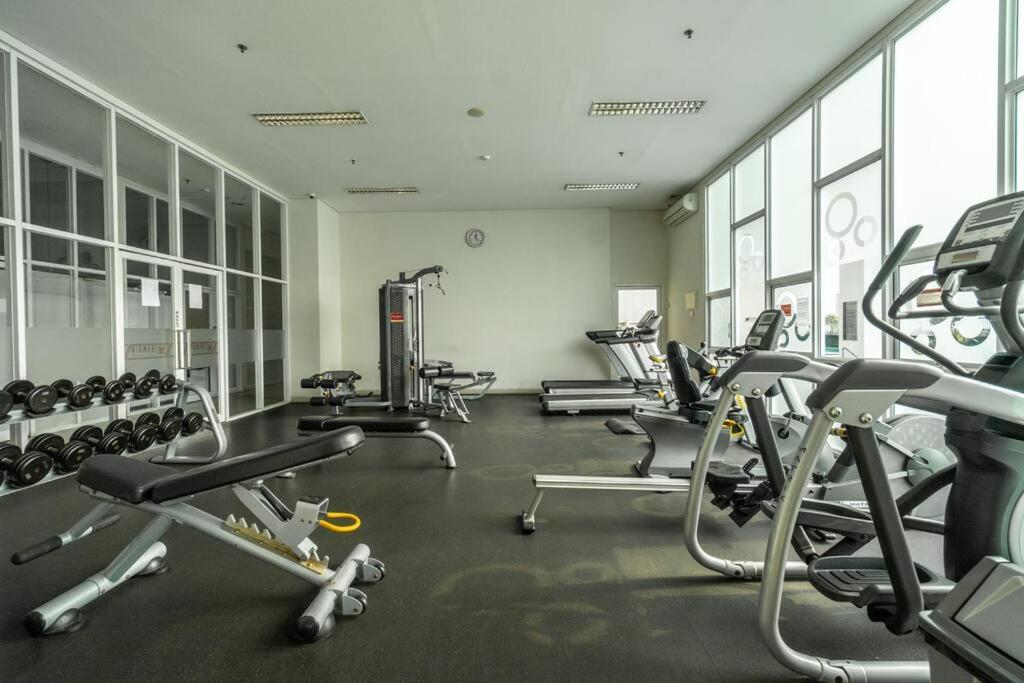 Comfy & Simple In Jakarta, Scbd Appartement *
