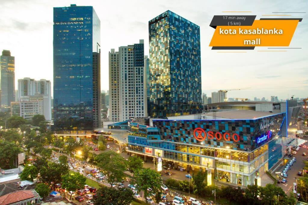 Appartement Comfy & Simple In Jakarta, Scbd Jakarta