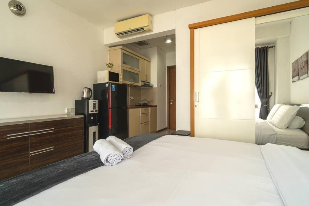 Comfy & Simple In Jakarta, Scbd Appartement